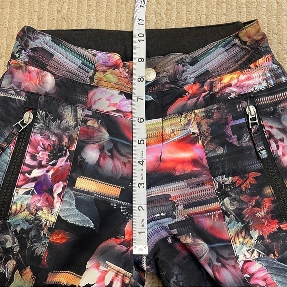 Obermeyer Teen Girls’ Brooke Printed Scattered Floral Pant Size Small Teen - Picture 13 of 14